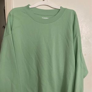 Colsie sweatshirt and shorts set